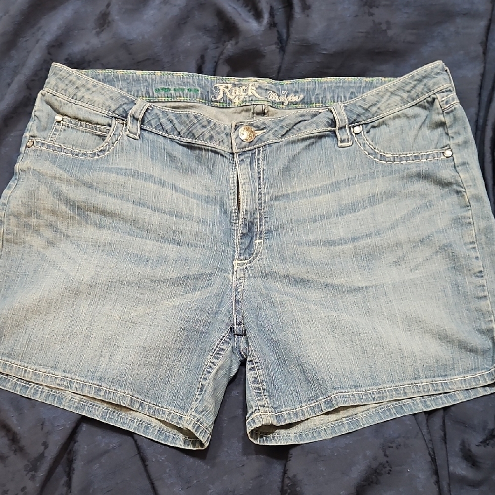 Wrangler Rock 47 Denim Jean Shorts